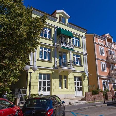 Apartments Villa Katarina Селце Экстерьер фото